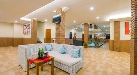 Caroline Guest House Bed and Breakfast in North Kuta