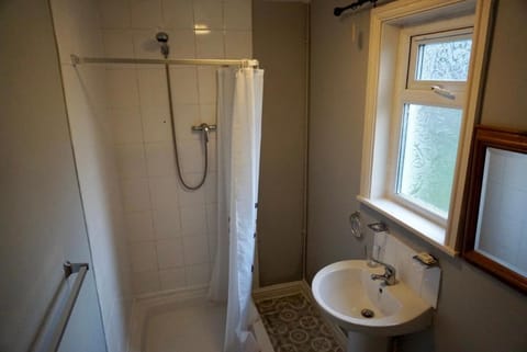 Adnans Hotel Hotel in Marston Green