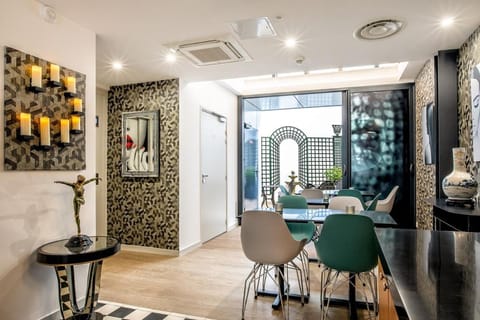 Villa Eiffel Mademoiselle Hotel in Paris