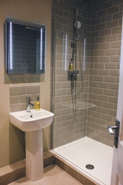 The Kings Arms Hotel in Swindon