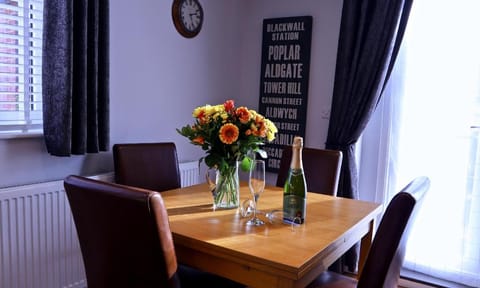 River Mist Apartment in Telford