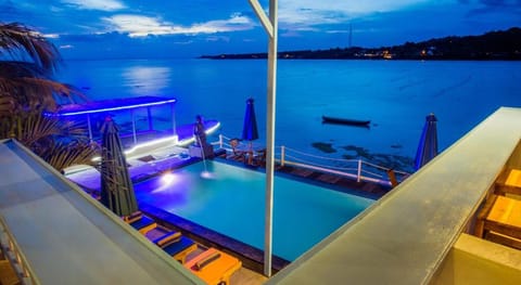 Aurora Beach View Hotel in Nusapenida