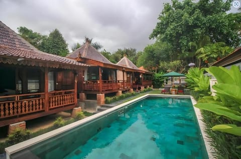 Ari Cottages Ubud Bed and Breakfast in Sukawati