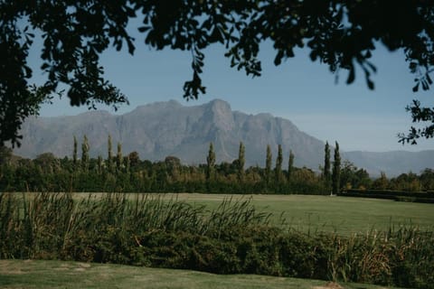 La Paris Estate Hotel in Western Cape