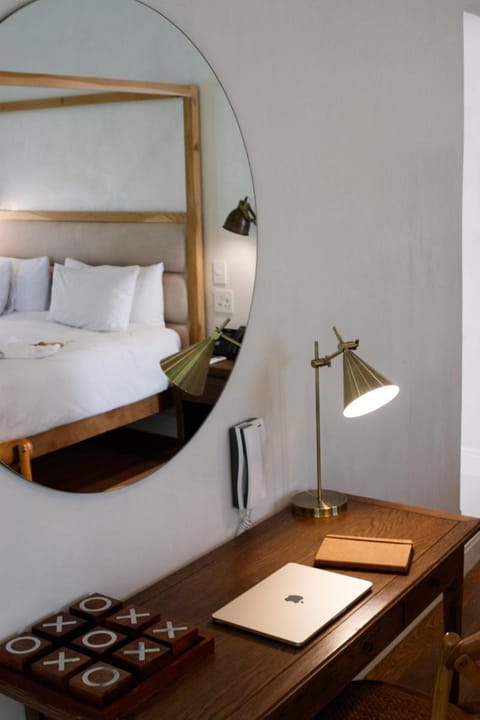 La Paris Estate Hotel in Western Cape