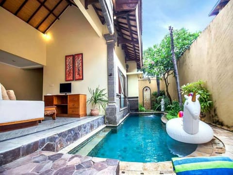 Clasic 1 Bed Room Private Pool Villa in Seminyak Villa in Kuta