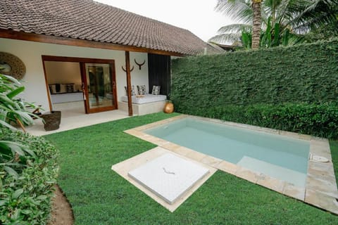 A Complex of Villas & Apartments in Ubud Hotel in Abiansemal