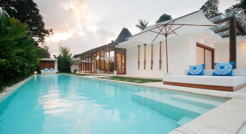 A Complex of Villas & Apartments in Ubud Hotel in Abiansemal