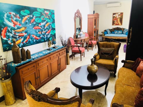 Turtledove Guesthouse 1 Vacation rental in Kuta