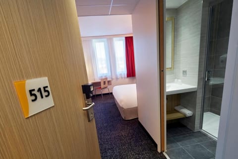 Premiere Classe Clermont Ferrand Centre Hotel in Clermont-Ferrand