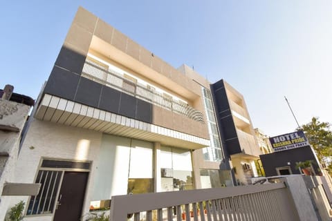 Capital O 38718 Hotel Krishna Pride Hotel in Jaipur