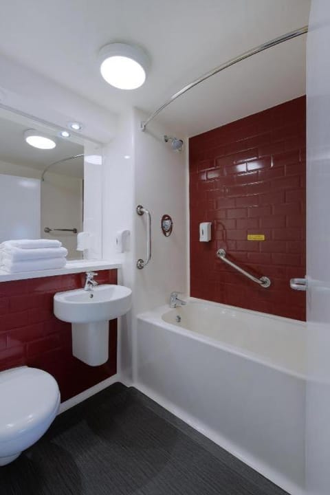 Travelodge Bradford Central Hotel in Bradford