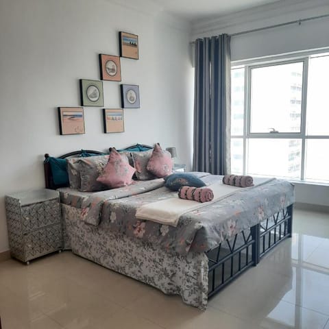 Beach side Private Room, at Sharjah-Dubai border Vacation rental in Al Sharjah