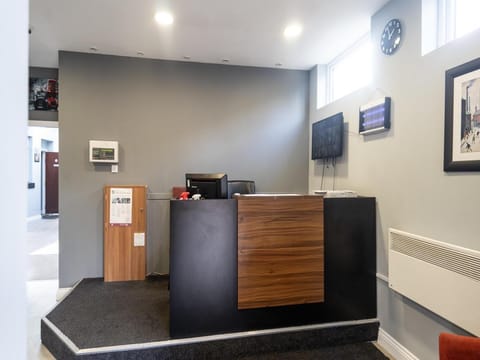 Imperial Salford Hotel Hotel in Salford