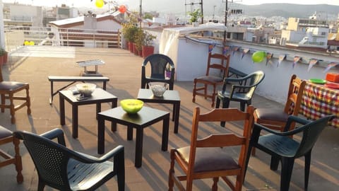 MyHome! Modern, huge, central, quiet, clean Apartment in Athens