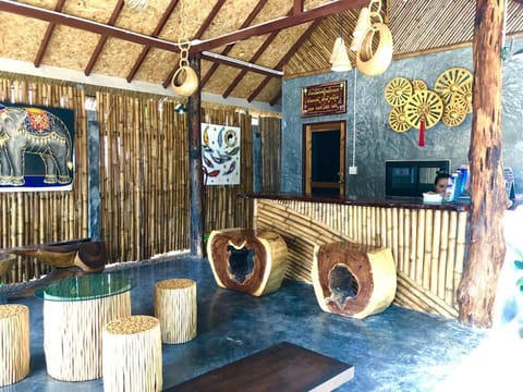 Cicada Lanta Resort Hotel in Sala Dan