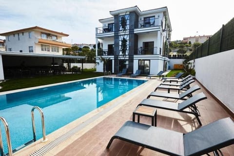 Ruwais Otel Hotel in Cesme