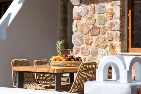 Marvarit Suites Hotel in Mesaria