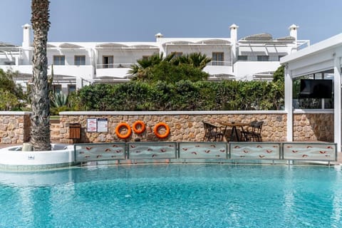 Marvarit Suites Hotel in Mesaria