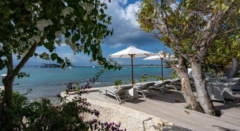 White Horse Resort Villa in Nusapenida