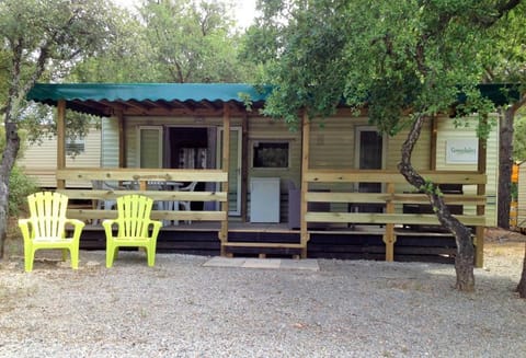 Mountain View Mobile Home in Roquebrune-sur-Argens, France Vacation rental in Roquebrune-sur-Argens