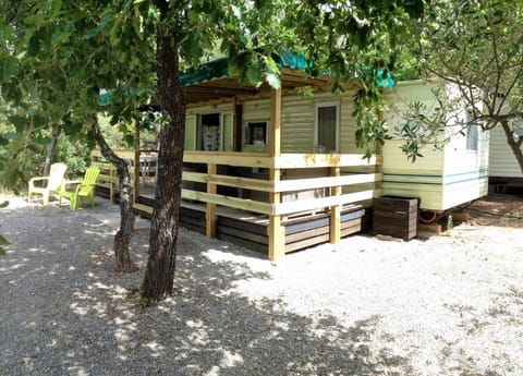 Mountain View Mobile Home in Roquebrune-sur-Argens, France Vacation rental in Roquebrune-sur-Argens