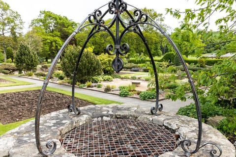 Carlton Hotel Hotel in High Street