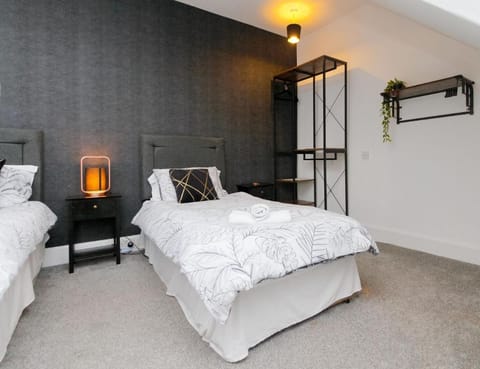 Carlton Hotel Hotel in High Street