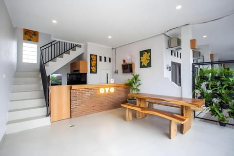 OYO 1207 Pondok 789 Hotel in North Kuta