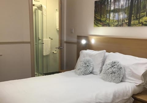 Terra Nova Hotel Capsule hotel in Aberdeen