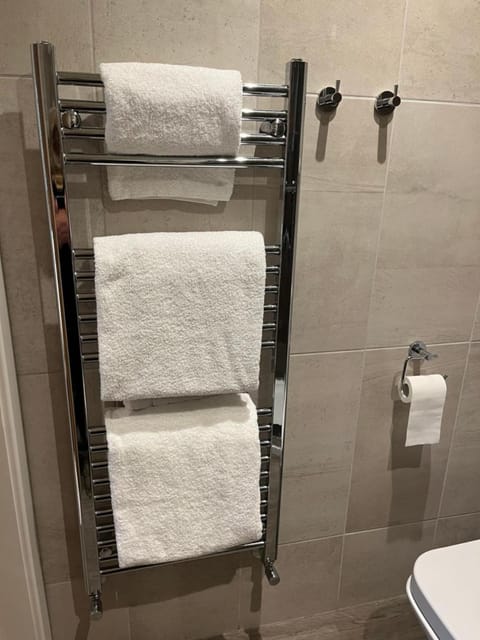 Rose and Crown Hotel in Purbeck District