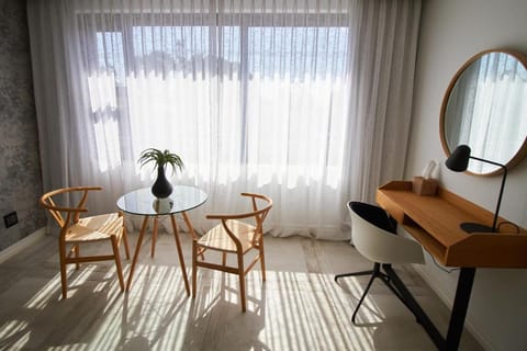 Central Beach Villas Bed and Breakfast in Camps Bay