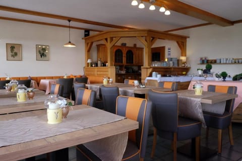 Weinhaus Stettler Bed and Breakfast in Bernkastel-Kues