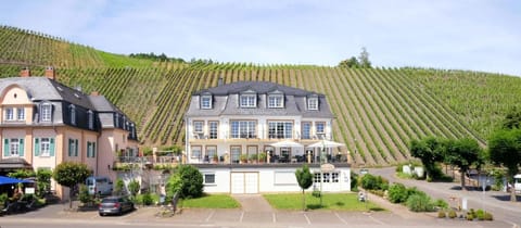 Weinhaus Stettler Bed and Breakfast in Bernkastel-Kues