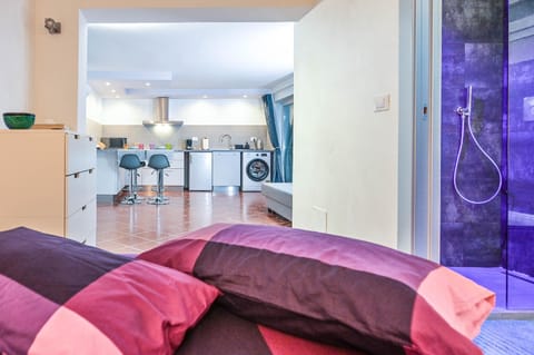 Beautiful Apartment, near the City Center Apartment in Bologna