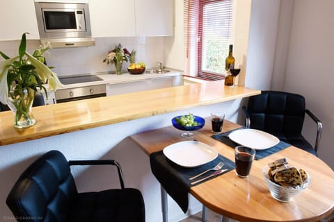 Haus-Gronau-de (Apartment B) Apartment in Bergisch Gladbach