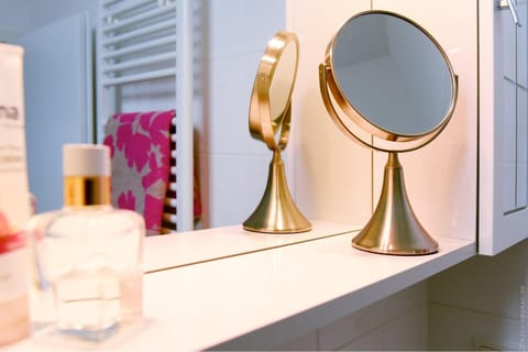 Haus-Gronau-de (Apartment A) Apartment in Bergisch Gladbach