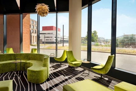 Super 8 by Wyndham Mainz Zollhafen Hotel in Mainz