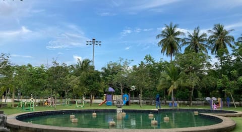 Connexion Hostel Hotel in Krabi Changwat