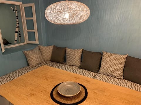 LVNB unique view 2 bedroom villawith indoor hottub Villa in Imerovigli