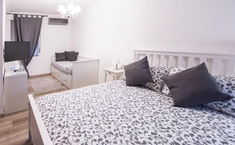 Il Giuelin Malpensa Charming B&B, shuttle h24 Apartment in Lombardy