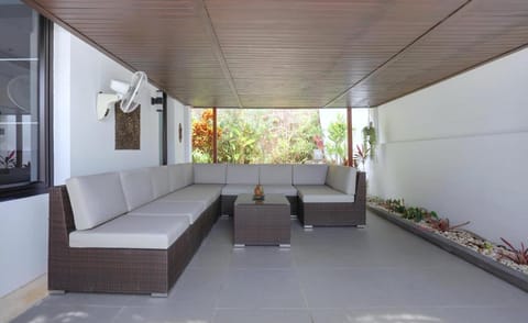 Kulraya Villas - Luxury Serviced Pool Villas Villa in Sala Dan