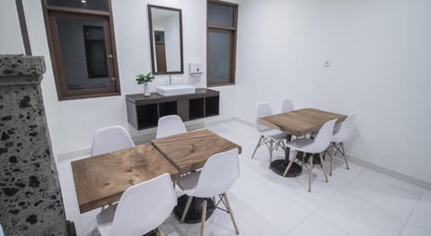 Kak Garden Inn Hotel in Kuta