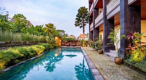 Paon Desa Ubud Hotel & Resort Hotel in Tampaksiring