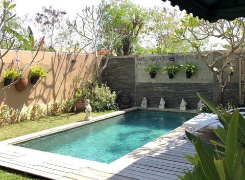 Nuansa Cliff House 2 Bedrooms Jimbaran Vacation rental in Kuta Selatan