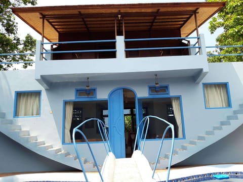 Rumah batu Vacation rental in Buleleng