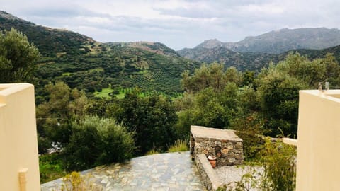 CreteAuszeit Ferienhaus Anidri Vacation rental in Crete