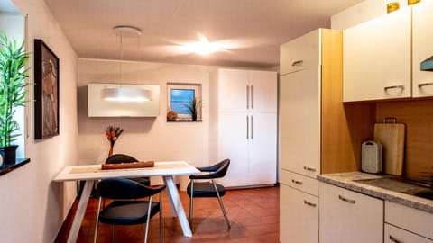 Apartment with view, close to the city of Basel Apartment in Riehen