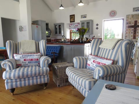 spacious and tastefully decorated holiday home Vacation rental in Western Cape
