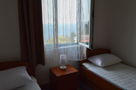 Sunny Apartment in Montenegro